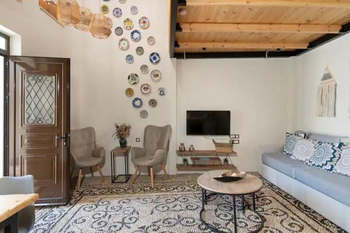 דירה Kyrangelo Traditional House With Outdoor Jacuzzi *